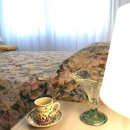 Three Close To The Sea And Services *