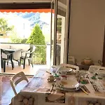 Three Close To The Sea And Services Apartamento