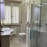 Three Close To The Sea And Services Apartamento Riva Trigoso