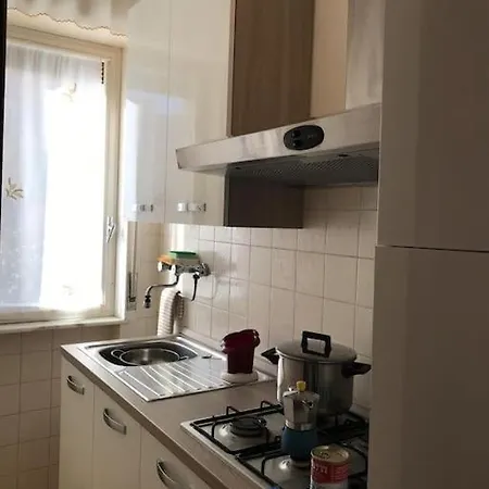 Apartman Three Close To The Sea And Services *